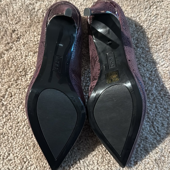 DKNY purple heels - Picture 6 of 8